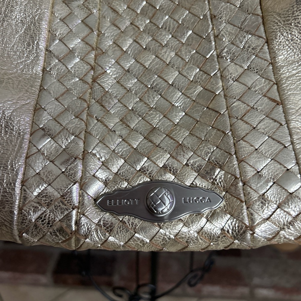 Elliott Lucca Metallic Gold Woven Leather Shoulder Bag - Picture 2 of 11